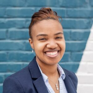 Angela Hollowell headshot